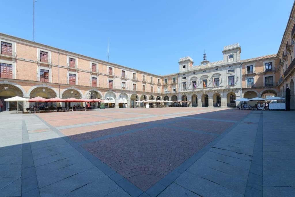 Apt - Plaza Mayor Of Avila - 1 Min Alcazar Esterno foto
